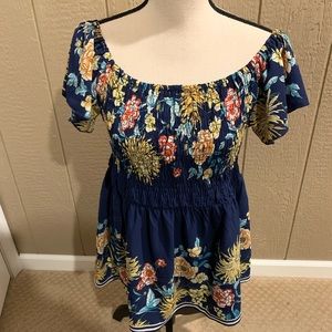 Signature studio off the shoulder top xl
